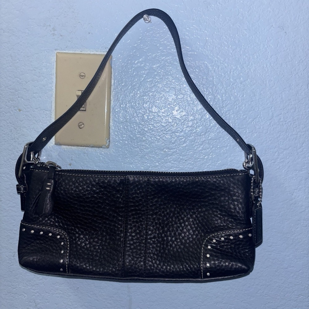 Vintage Y2K Coach Hamptons Black Pebbled Leather Demi Baguette Shoulder Bag